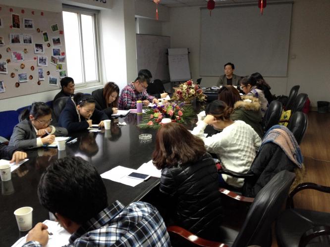 2013年11月29日集團(tuán)舉行品牌專(zhuān)員培訓(xùn)